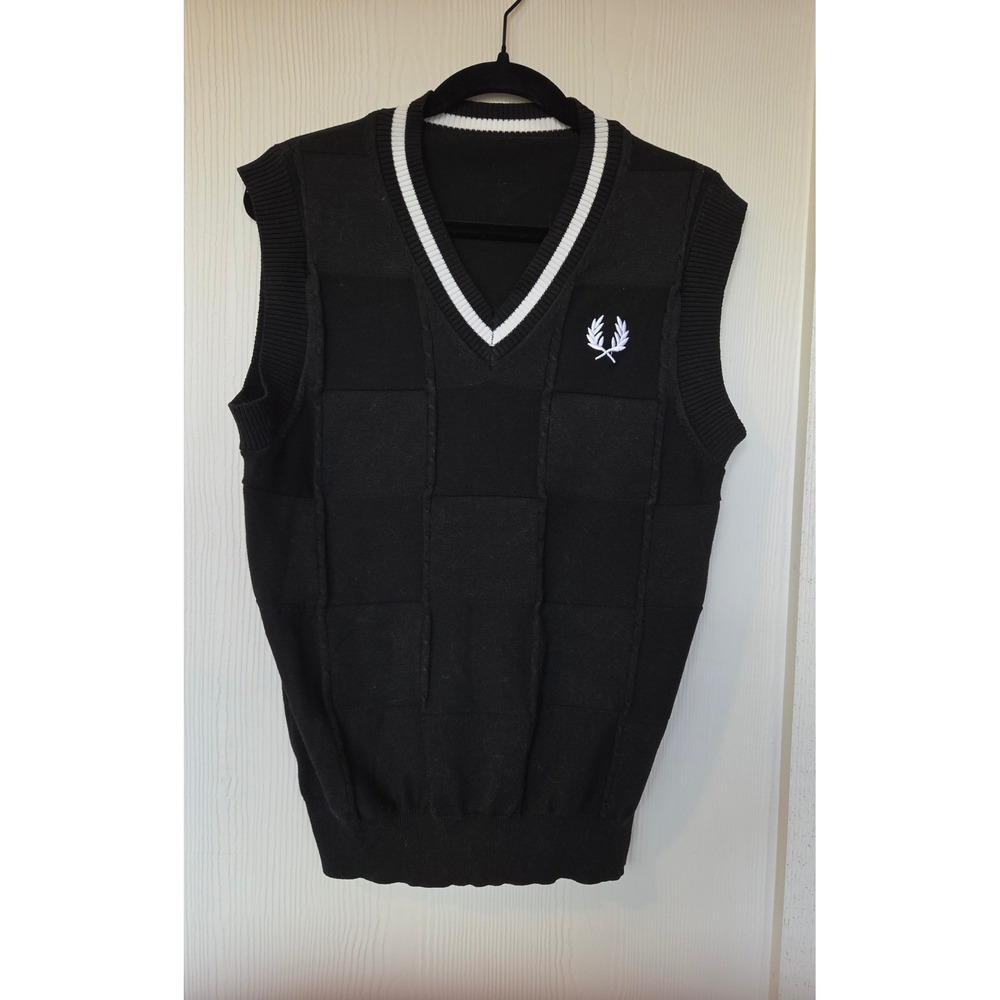 Black V-Neck Sweater Vest Size S Preppy Academia Old Money Tenniscore Collegiate